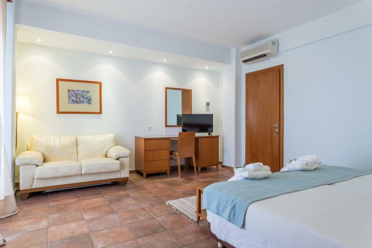 Xenia Ouranoupolis Hotel Exterior photo