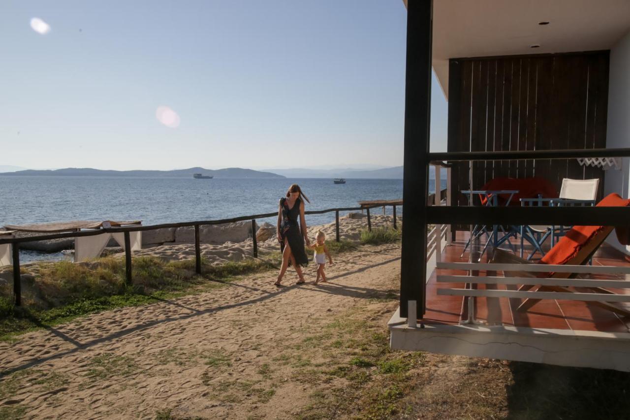 Xenia Ouranoupolis Hotel Exterior photo